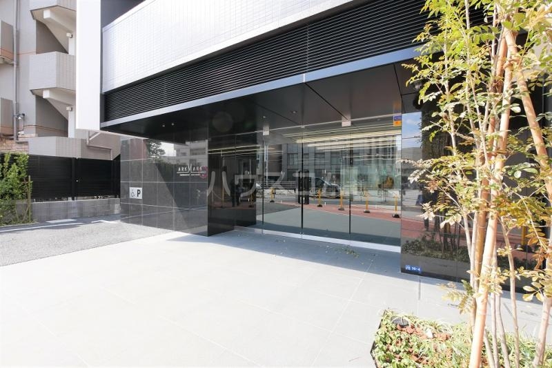 17/24 エントランス