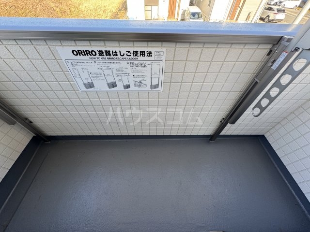 16/25 バルコニー