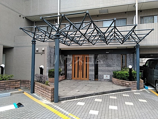 21/24 エントランス