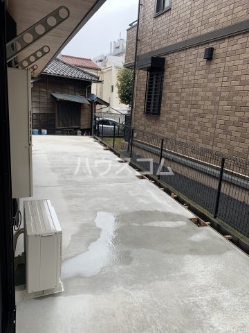 29/30 エントランス