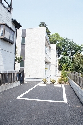16/26 駐車場