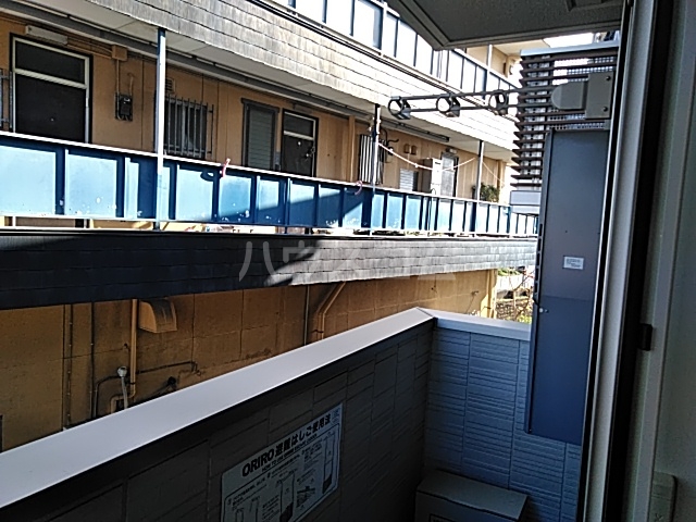 23/30 バルコニー