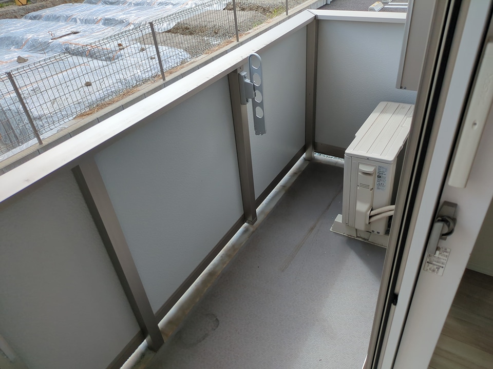 25/30 エントランス