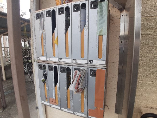 20/30 エントランス