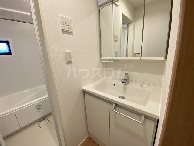 13/23 洗面