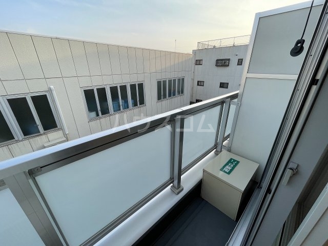 15/30 バルコニー