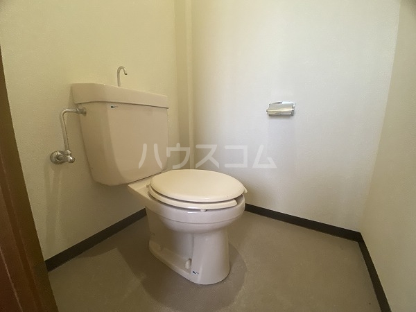 13/30 トイレ