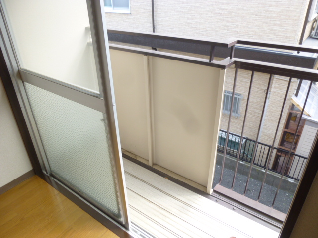 19/24 バルコニー