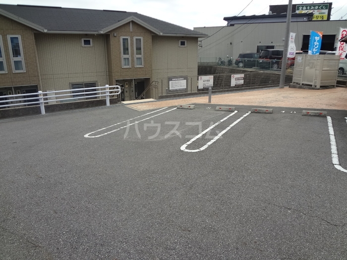 15/25 駐車場