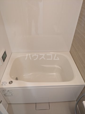 13/30 浴室