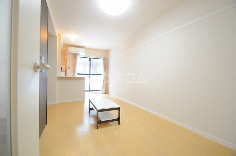 4/18 リビング/ダイニング