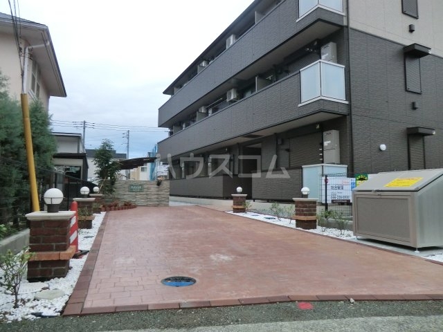 24/29 駐車場