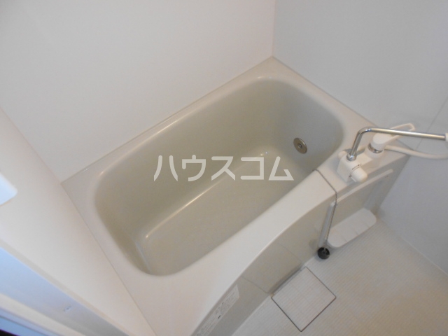 17/30 浴室