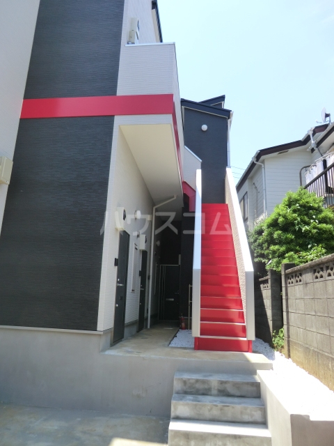 2/5 エントランス