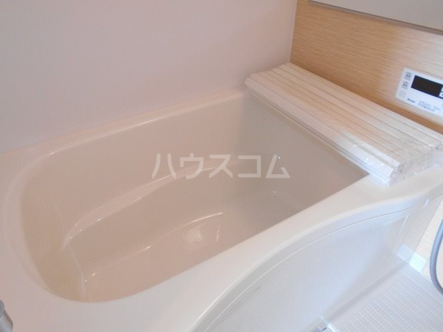 17/30 浴室