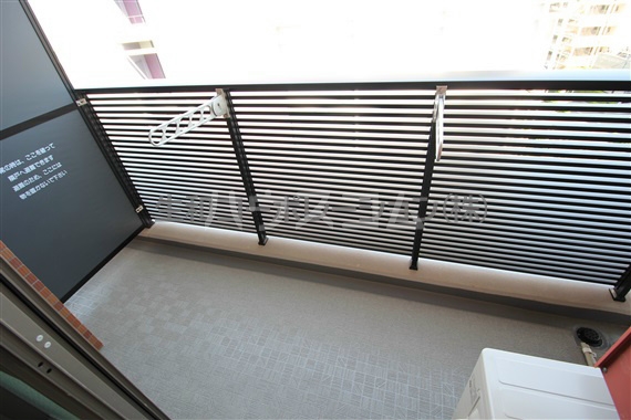 19/30 バルコニー