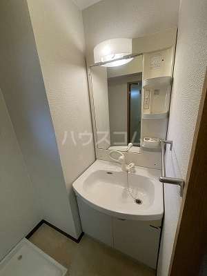 13/30 洗面