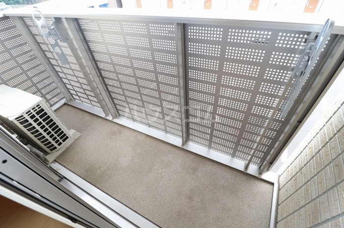 14/27 バルコニー