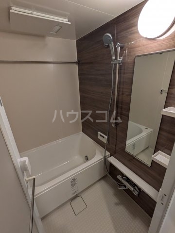 14/30 浴室