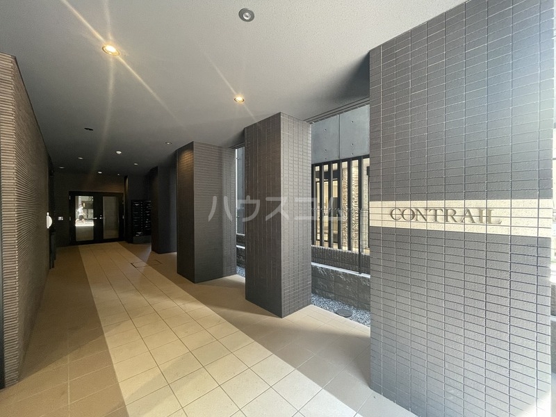 3/3 エントランス