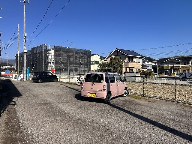 3/4 駐車場