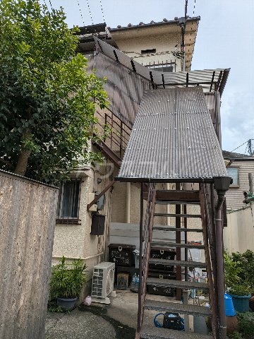 18/26 エントランス