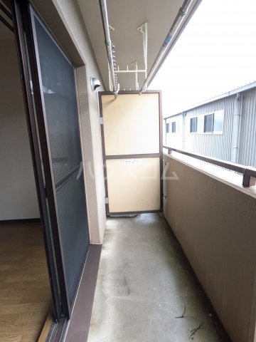 17/23 バルコニー