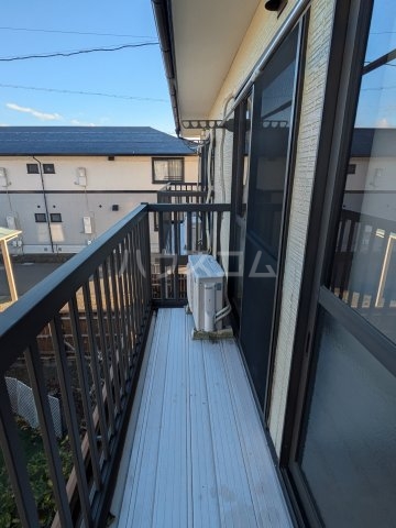 13/18 バルコニー