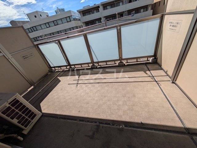 22/30 バルコニー