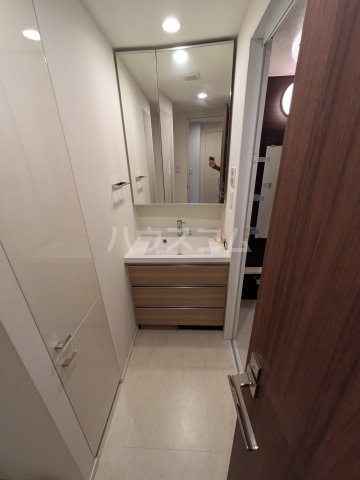 20/30 洗面
