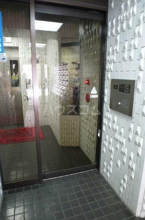 15/24 エントランス