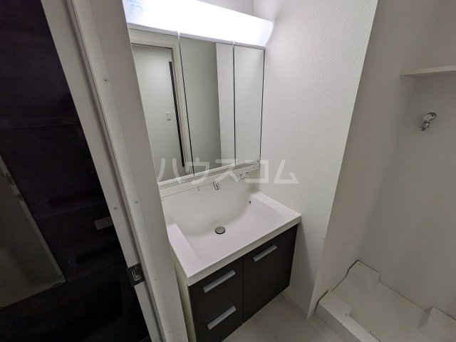 13/30 洗面