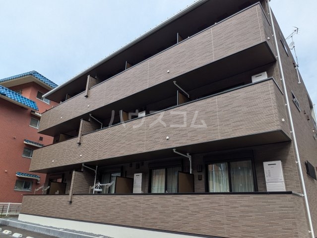 2/30 外観