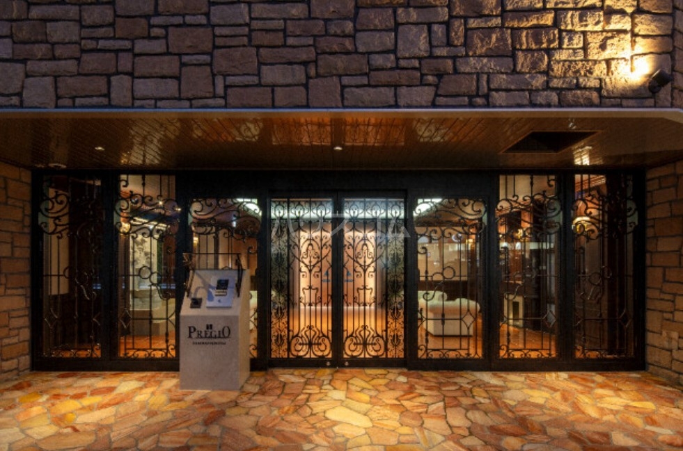 20/29 エントランス