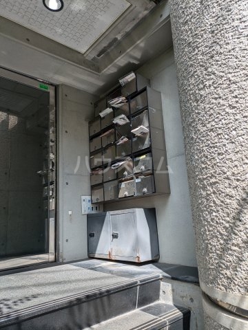 29/30 エントランス