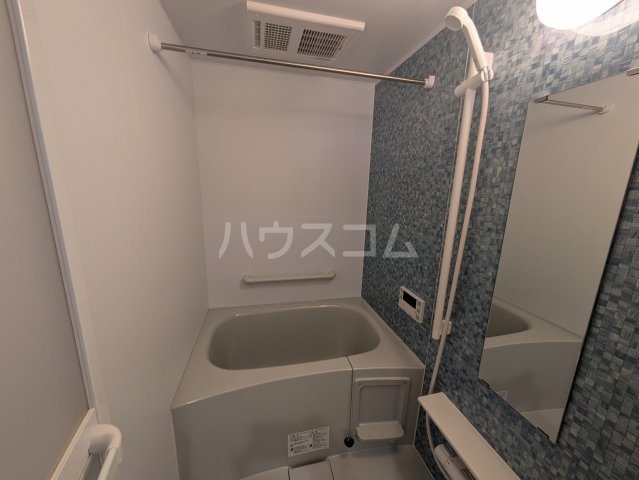 16/30 浴室