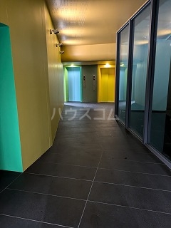 29/30 エントランス