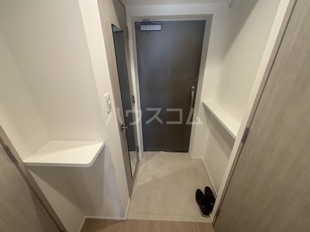 13/30 玄関