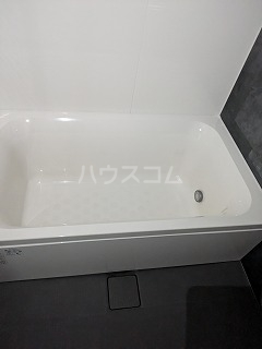 16/30 浴室