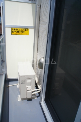 16/23 バルコニー