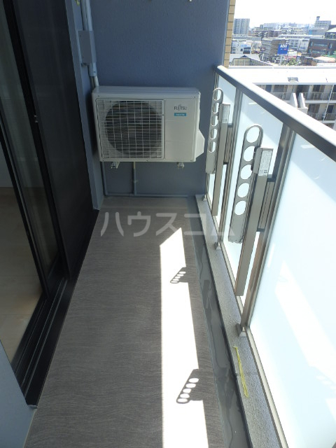 23/30 バルコニー