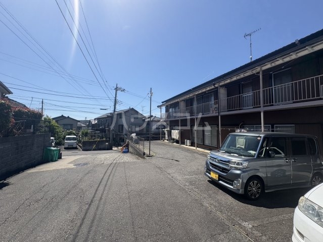 23/27 駐車場