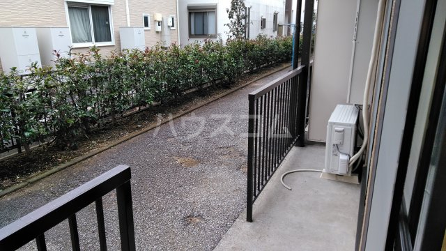 23/30 バルコニー