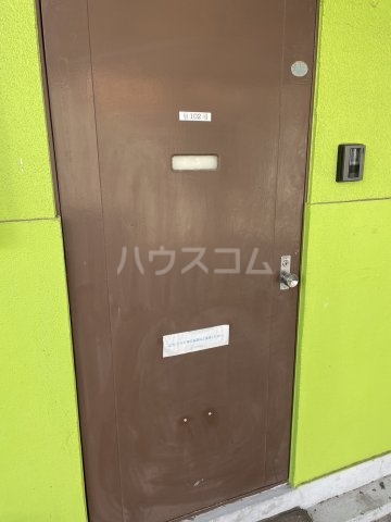 2/8 エントランス