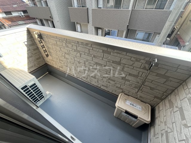 21/30 バルコニー