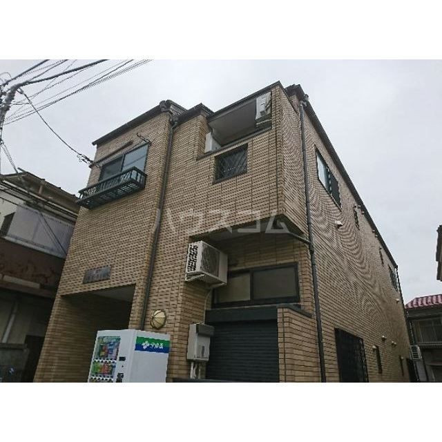 14/21 エントランス