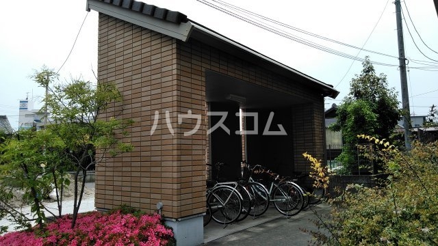 21/29 エントランス