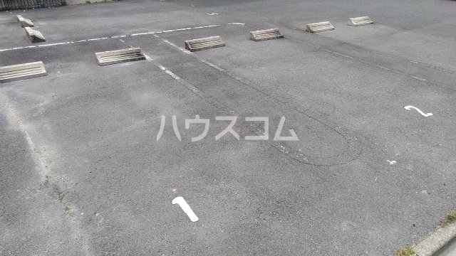 22/29 駐車場