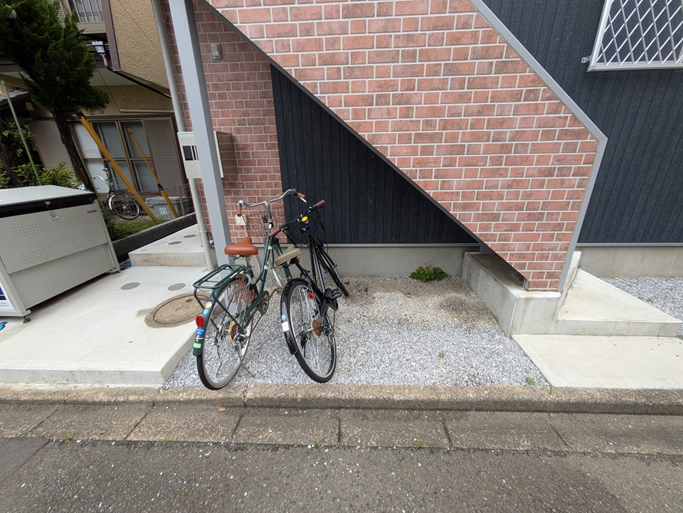28/30 駐車場