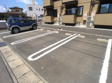 20/25 駐車場